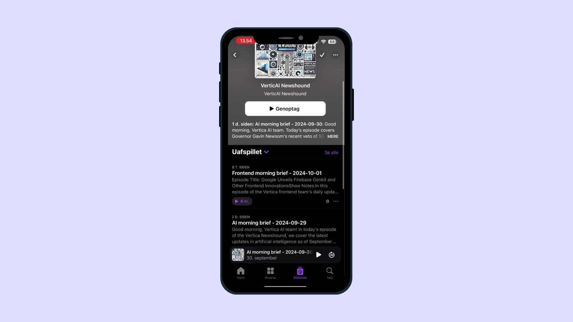Skærmbillede af en mobiltelefonvisning med appen 'VerticAl Newshound', der viser episodedetaljer og mulighed for at genoptage et podcast-afsnit om AI og nyheder.