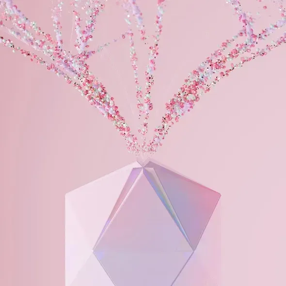 En geometrisk, lyserød dekorativ genstand med glitrende, farverige stænger, der stråler opad mod en blød pink baggrund.