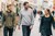 To mænd og en kvinde går gennem gågaden i Aarhus. De er praktikanter i Vertica og lærer en masse om webudvikling.